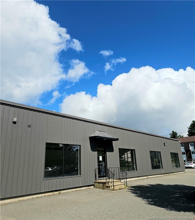 837 Prospect Street, Fredericton