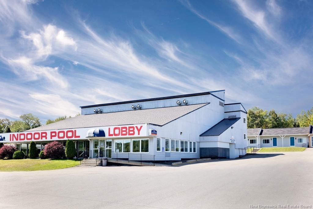 159 Route 555, Woodstock