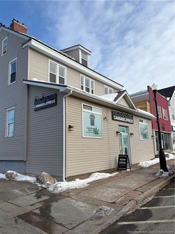 15 Main St, St George