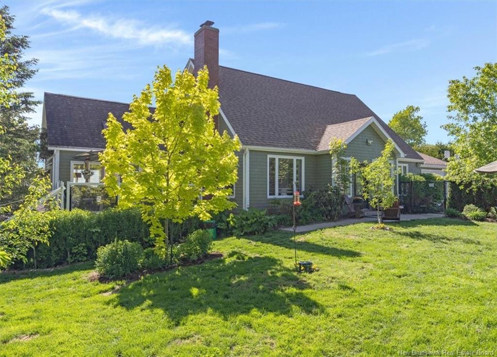 14 Murray Lane, Oak Bay