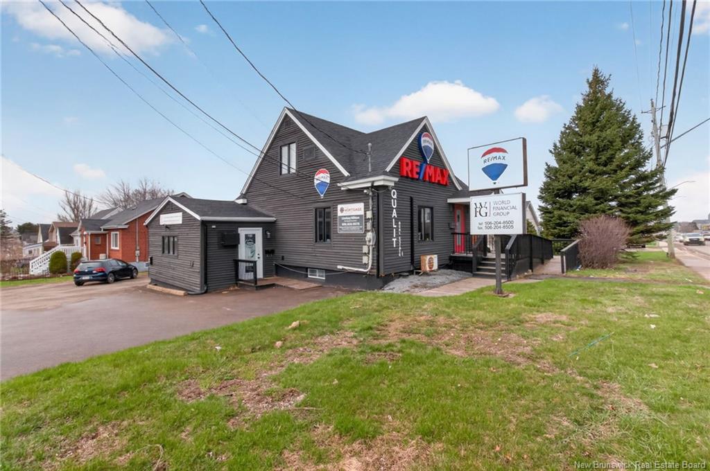 120 Champlain Street, Dieppe