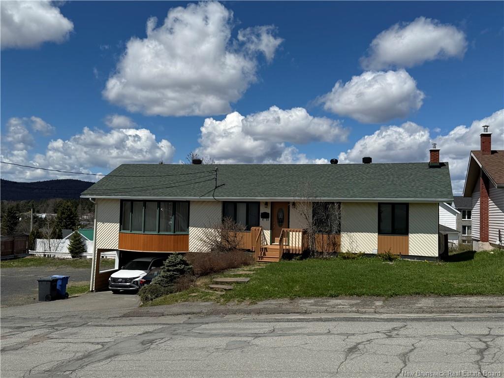 120 44 Avenue, Edmundston