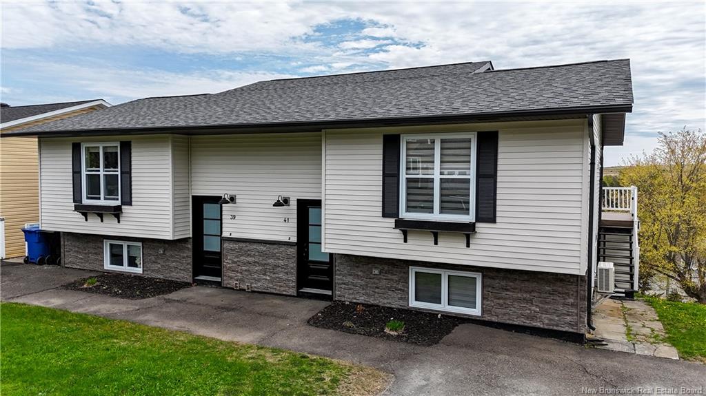 39-41 Belair Street, Grand-Sault/Grand Falls