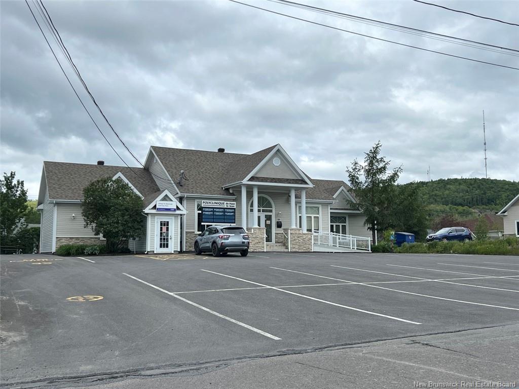60 Bateman Avenue, Edmundston