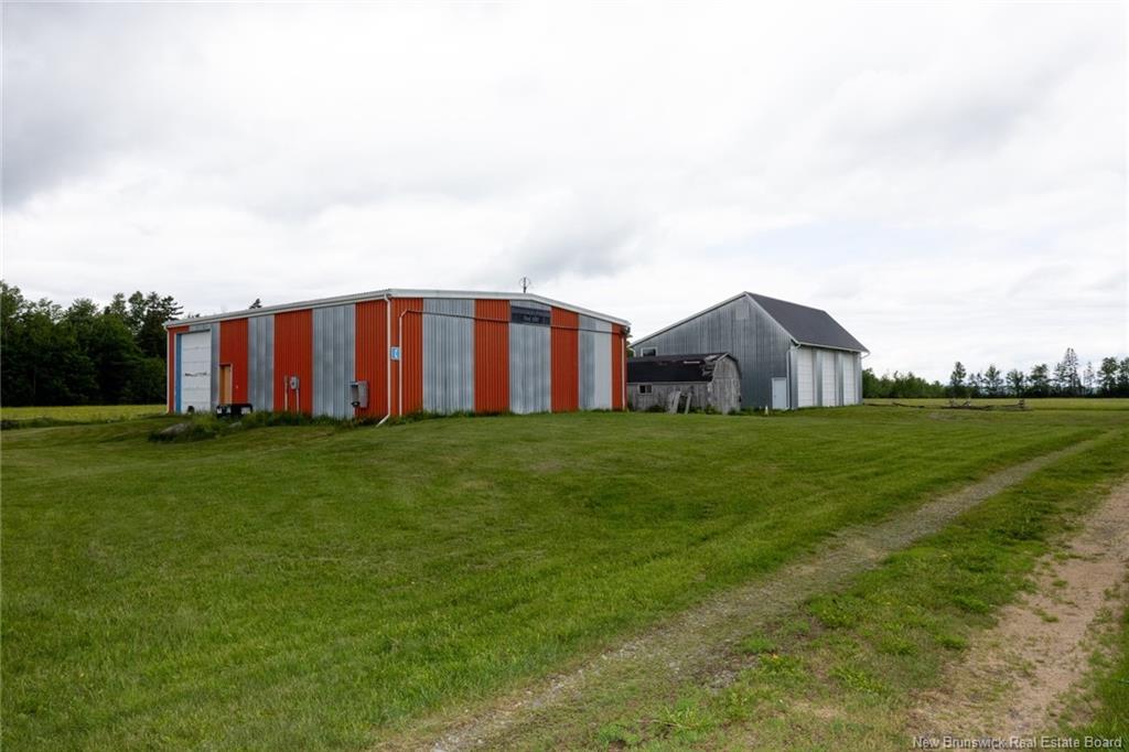 3814 Route 105, Bear Island