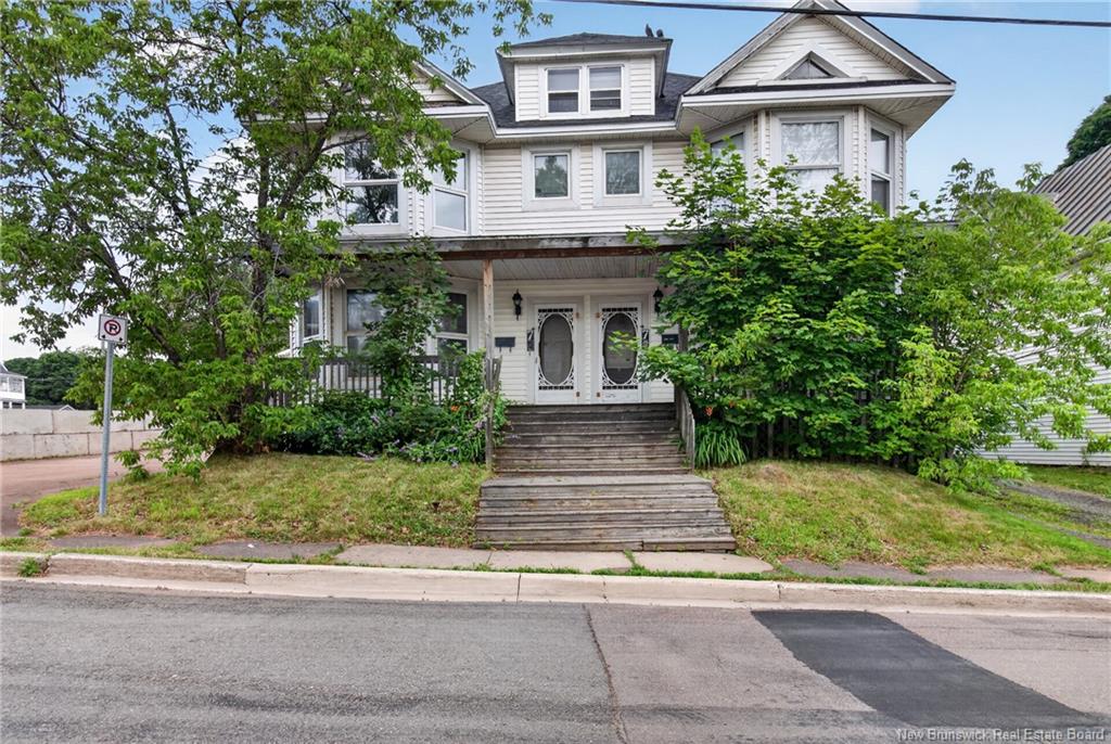 76-78 Belleview Avenue, Moncton
