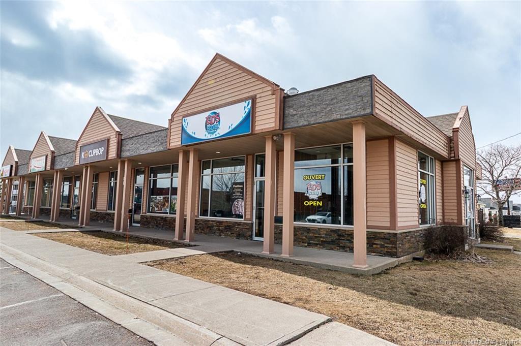 504 Champlain Street, Dieppe