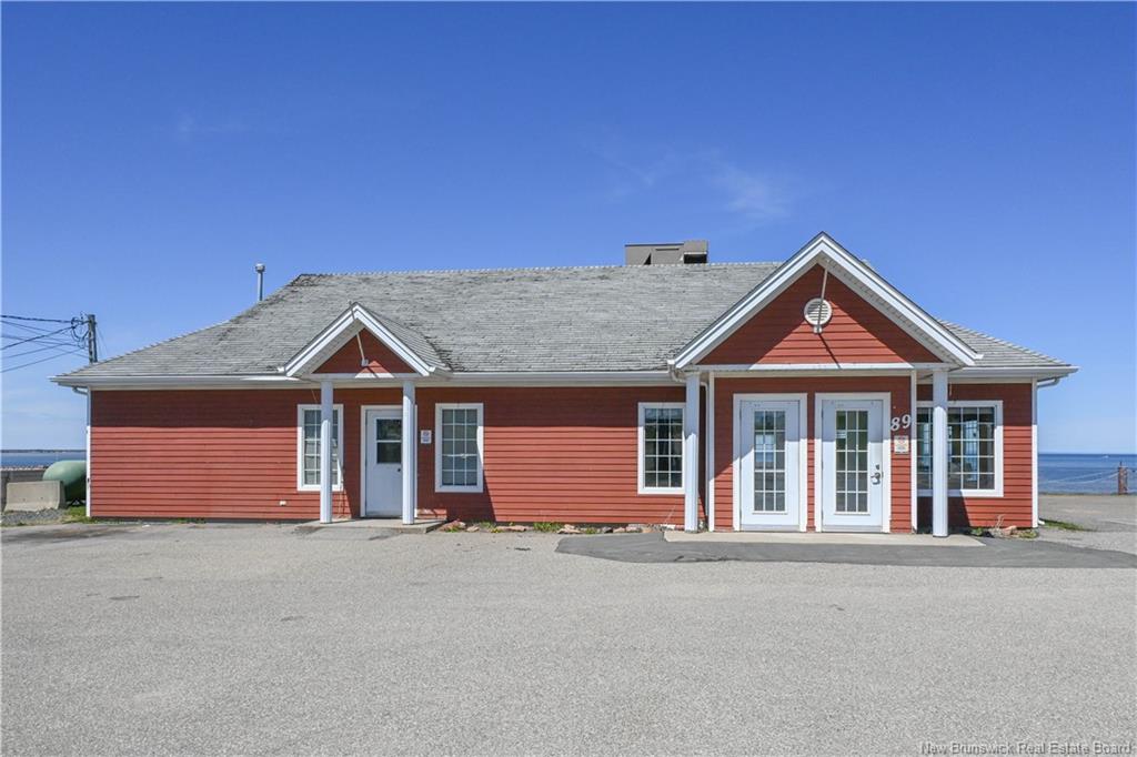 89 Saint-Pierre Est Boulevard, Caraquet