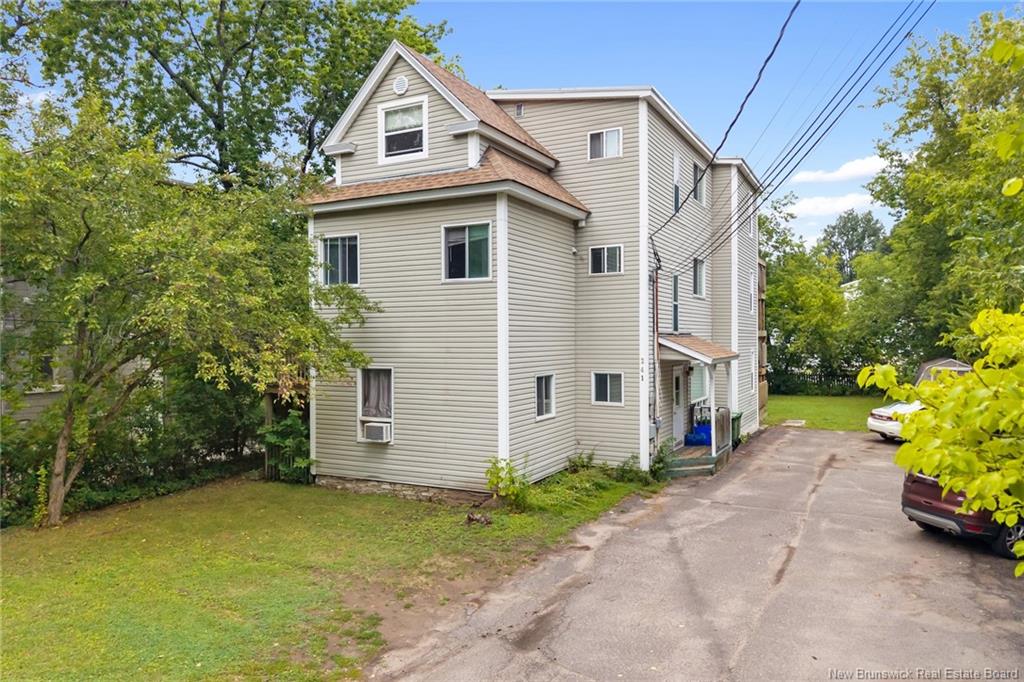 241 Saunders Street, Fredericton