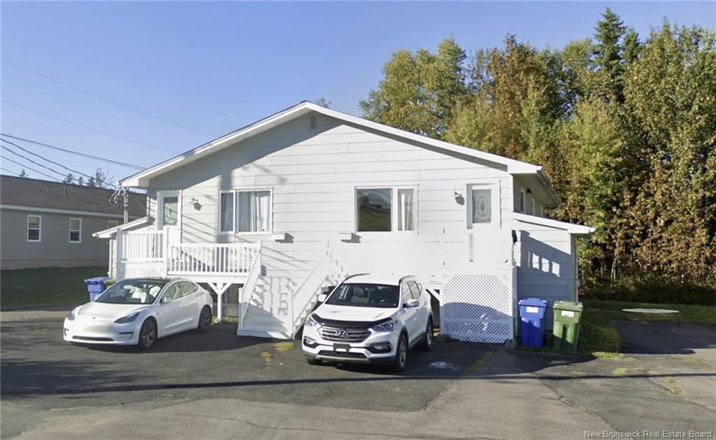 710-716 College Street, Bathurst