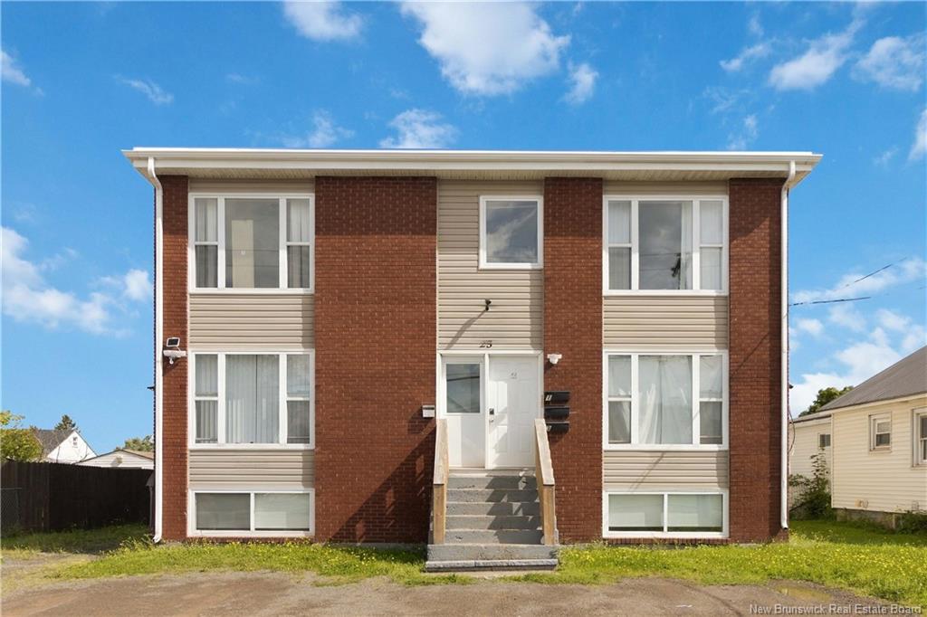 25 Terris Avenue, Moncton