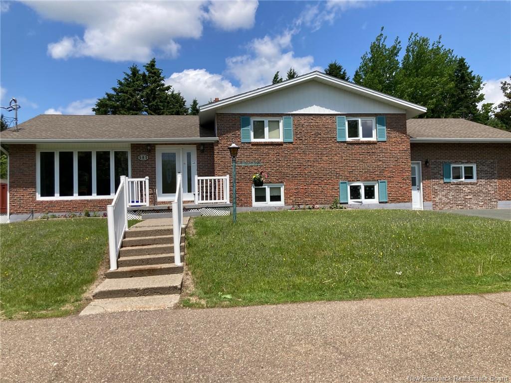 585 rue Basque, Tracadie