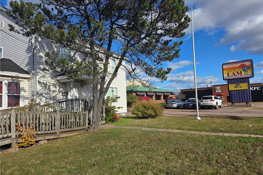 Commercial in Moncton